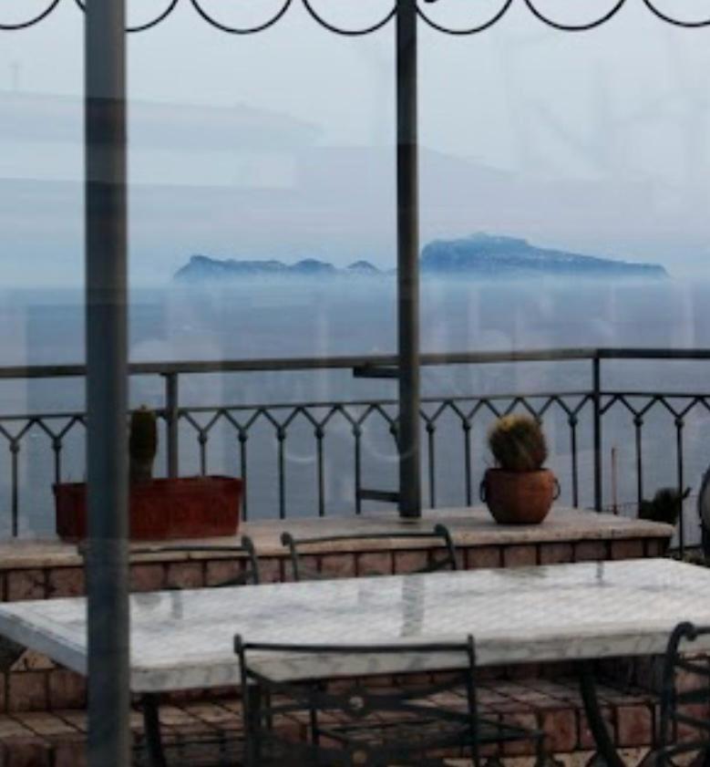 Terrazza Morghen Panoramic Rooftop Nápoles Exterior foto